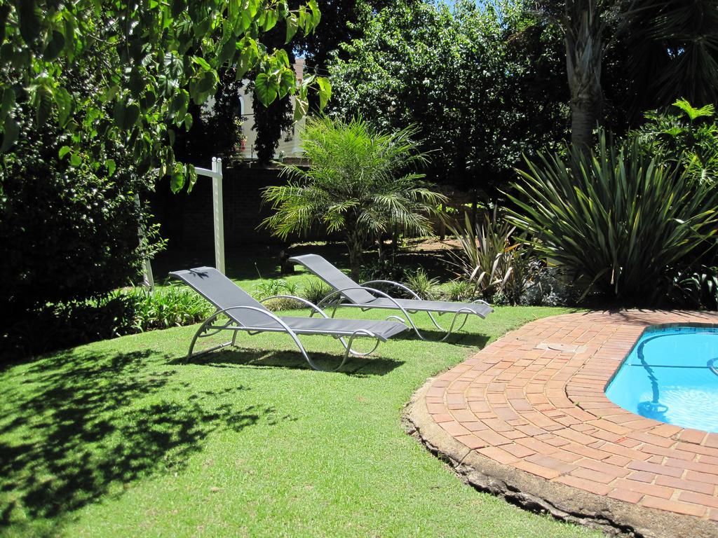 The Pecan Tree Guesthouse Sandton Extérieur photo