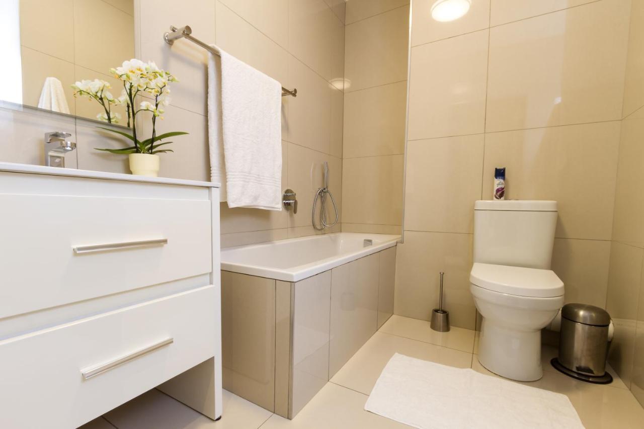 The Pecan Tree Guesthouse Sandton Extérieur photo