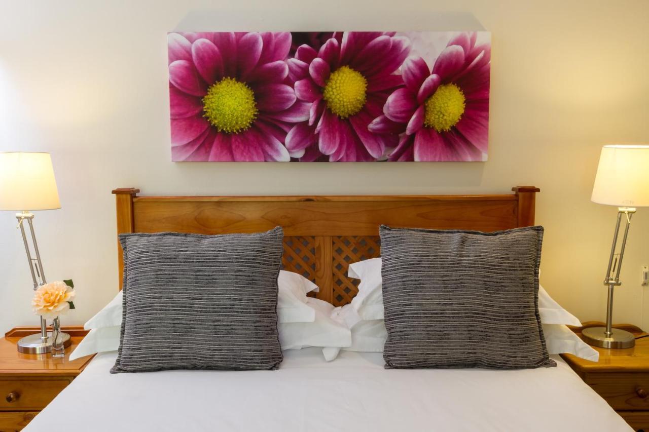 The Pecan Tree Guesthouse Sandton Extérieur photo