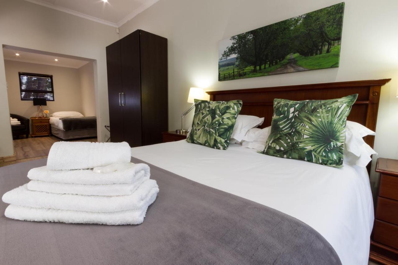 The Pecan Tree Guesthouse Sandton Extérieur photo